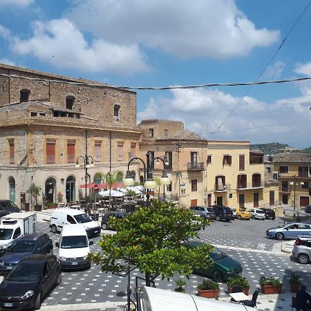 Casa Vacanza "La Chiazza Di Grutti" Grotte  المظهر الخارجي الصورة