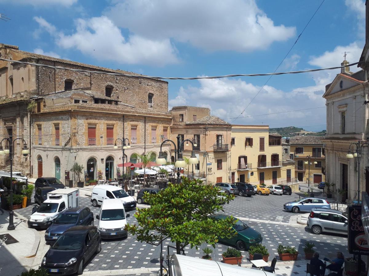 Casa Vacanza "La Chiazza Di Grutti" Grotte  المظهر الخارجي الصورة