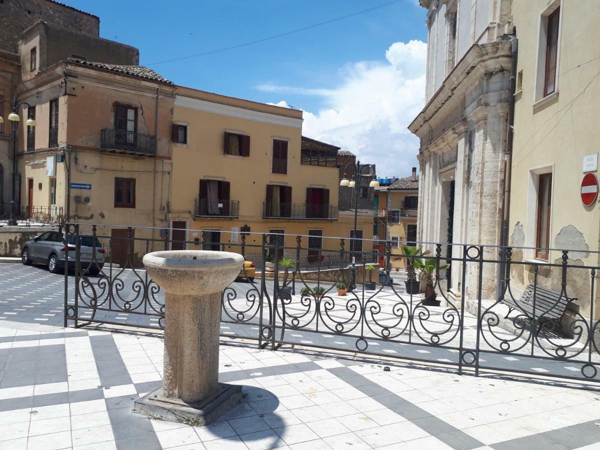 Casa Vacanza "La Chiazza Di Grutti" Grotte  المظهر الخارجي الصورة